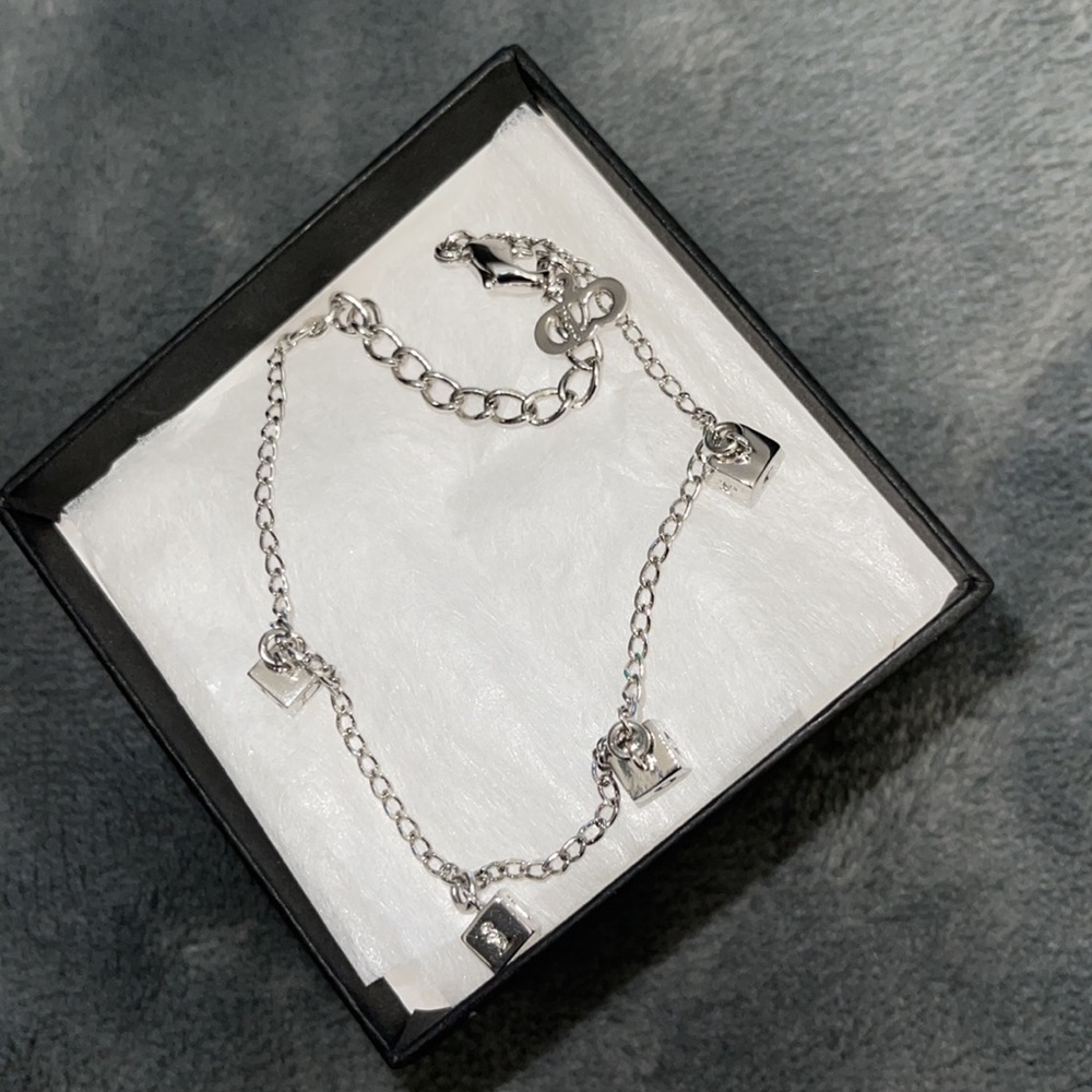 Christian Dior silver bracelet 100% Authentic adjustable bracelet has weight